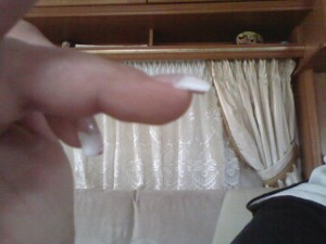 mein Aufbau an der Rechten Hand Der versuchte  Aufbau in Anfänger Nageldesign