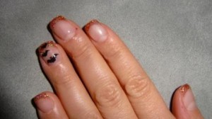 von oben 1.Versuch Schablonenverlängerung Gel m. French in Anfänger Nageldesign