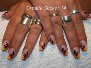 Creativ Sticker 14 WM Deutschland-Farben WM-Nägel in Nageldesign