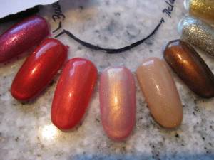 von links nach rechts
Metallic Red
Metallic Melon
Metallic Rose Gold
Skinny  Farbgele Melano Nails in Zubehör