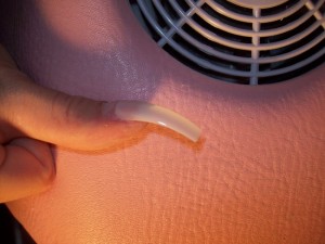 da hätten wir wieder eine Seitenline ;) Notreparatur eines Daumens ;) in Anfänger Nageldesign