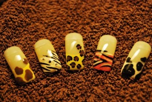 Wild Animals Allererste Gelmodellage in Anfänger Nageldesign